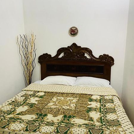 Roman Place Bagian luar foto